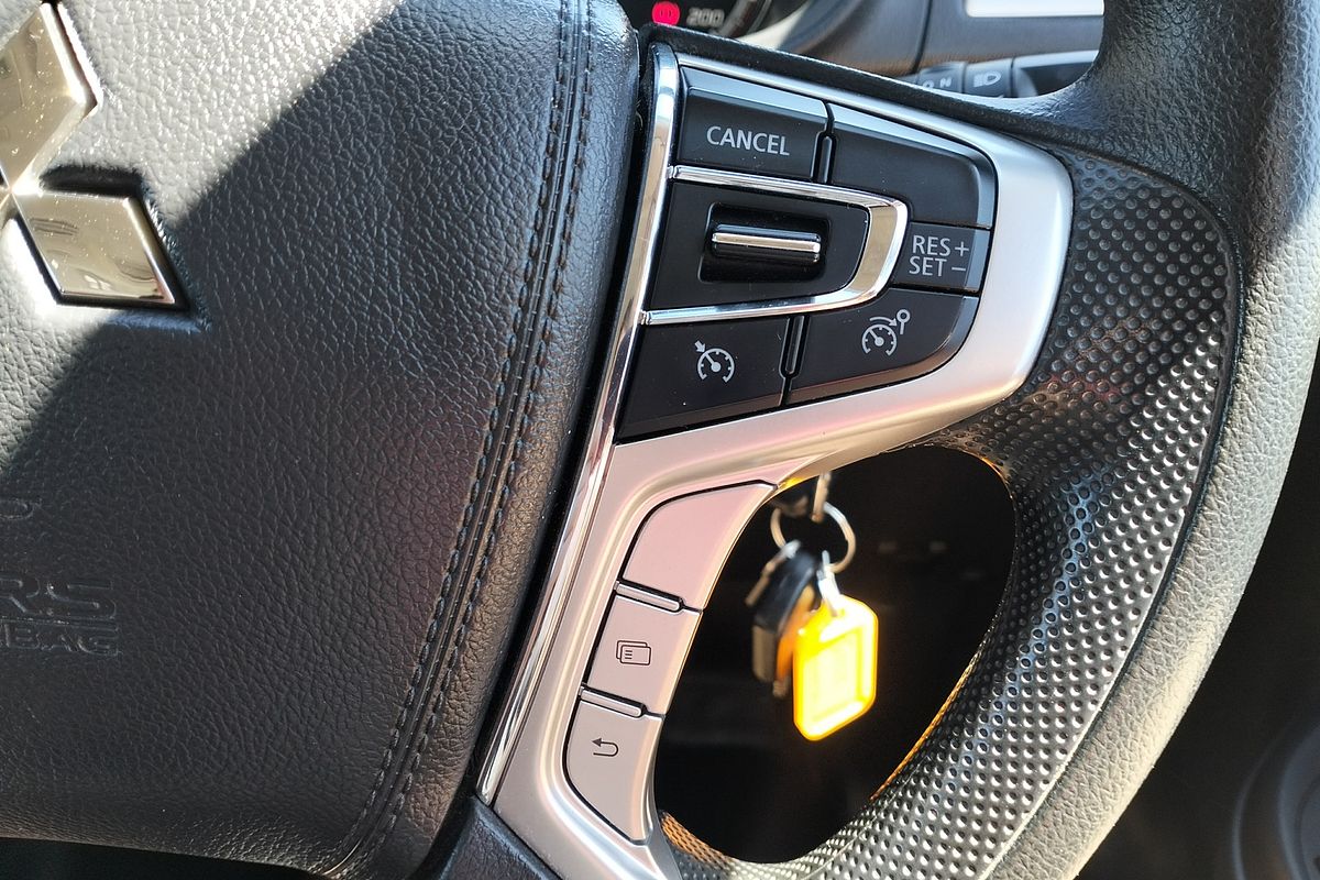 2021 Mitsubishi Triton GLX MR 4X4