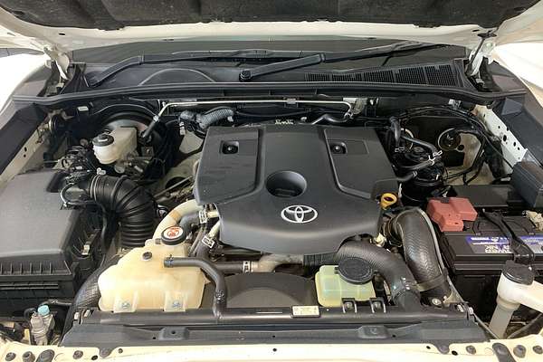 2020 Toyota Hilux SR GUN126R 4X4