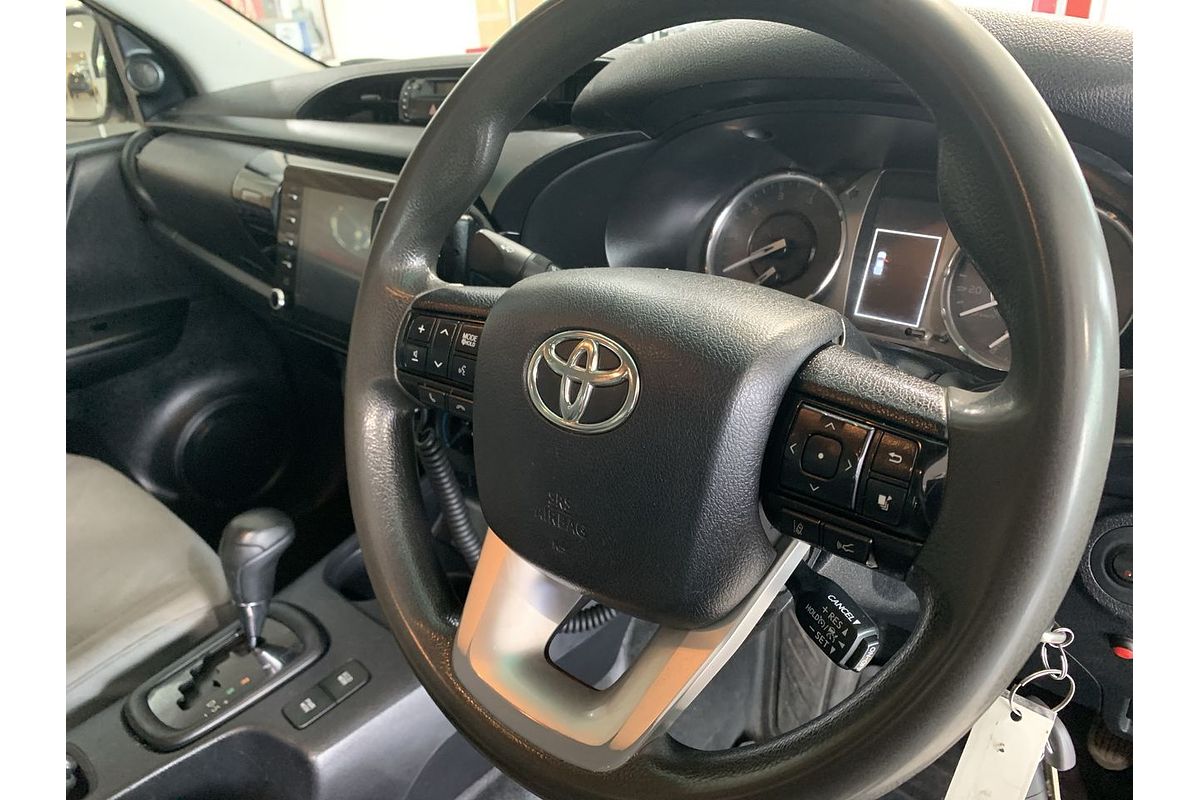 2020 Toyota Hilux SR GUN126R 4X4