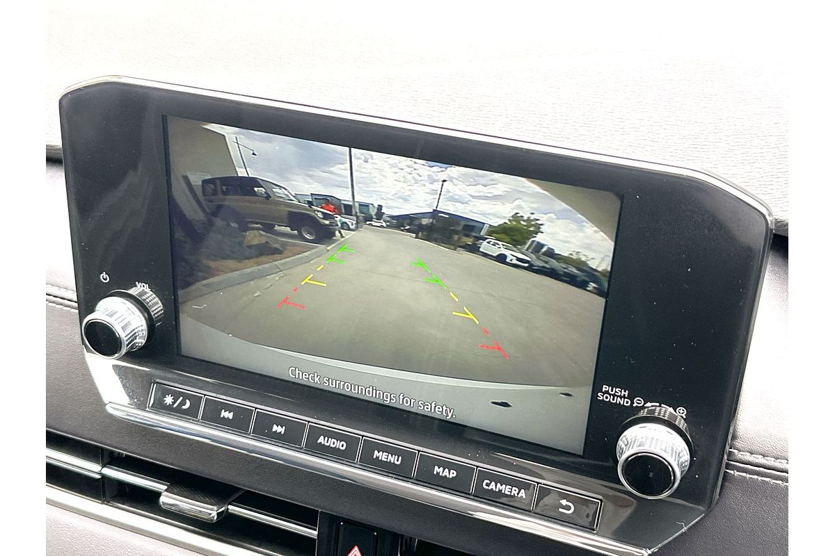 2023 Mitsubishi Outlander LS ZM