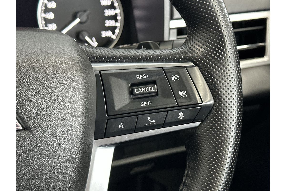 2023 Mitsubishi Outlander LS ZM