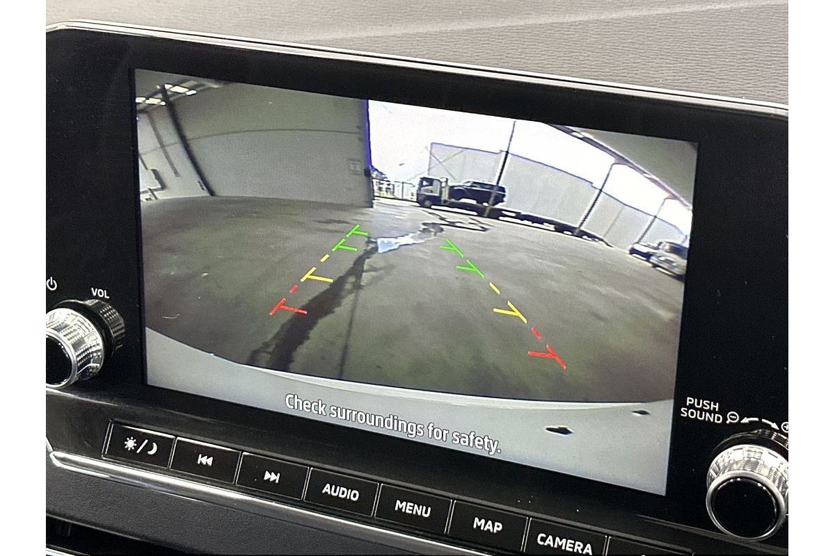 2023 Mitsubishi Outlander LS ZM