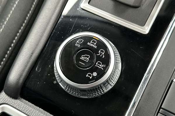 2023 Mitsubishi Outlander LS ZM