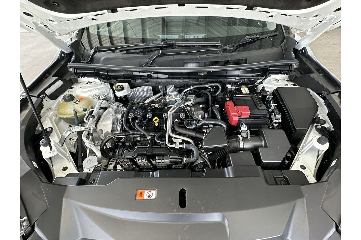 2023 Mitsubishi Outlander LS ZM