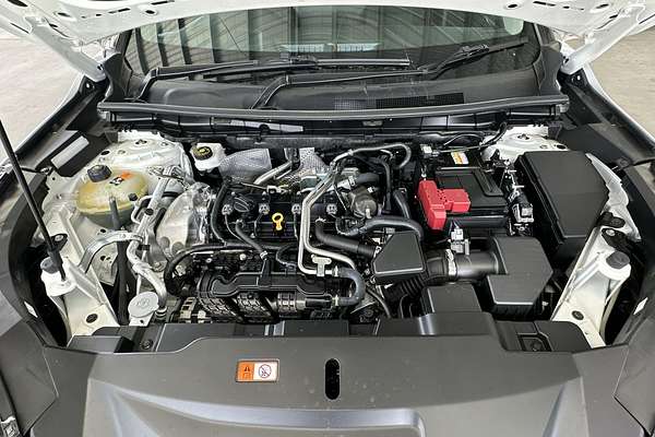 2023 Mitsubishi Outlander LS ZM