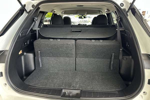 2023 Mitsubishi Outlander LS ZM