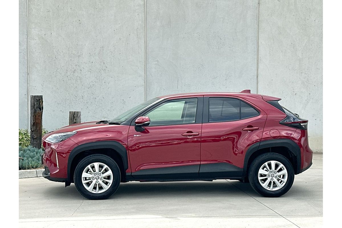 2024 Toyota Yaris Cross GXL MXPJ10R