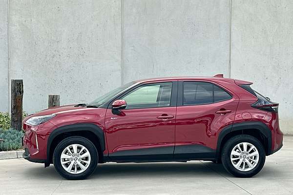 2024 Toyota Yaris Cross GXL MXPJ10R