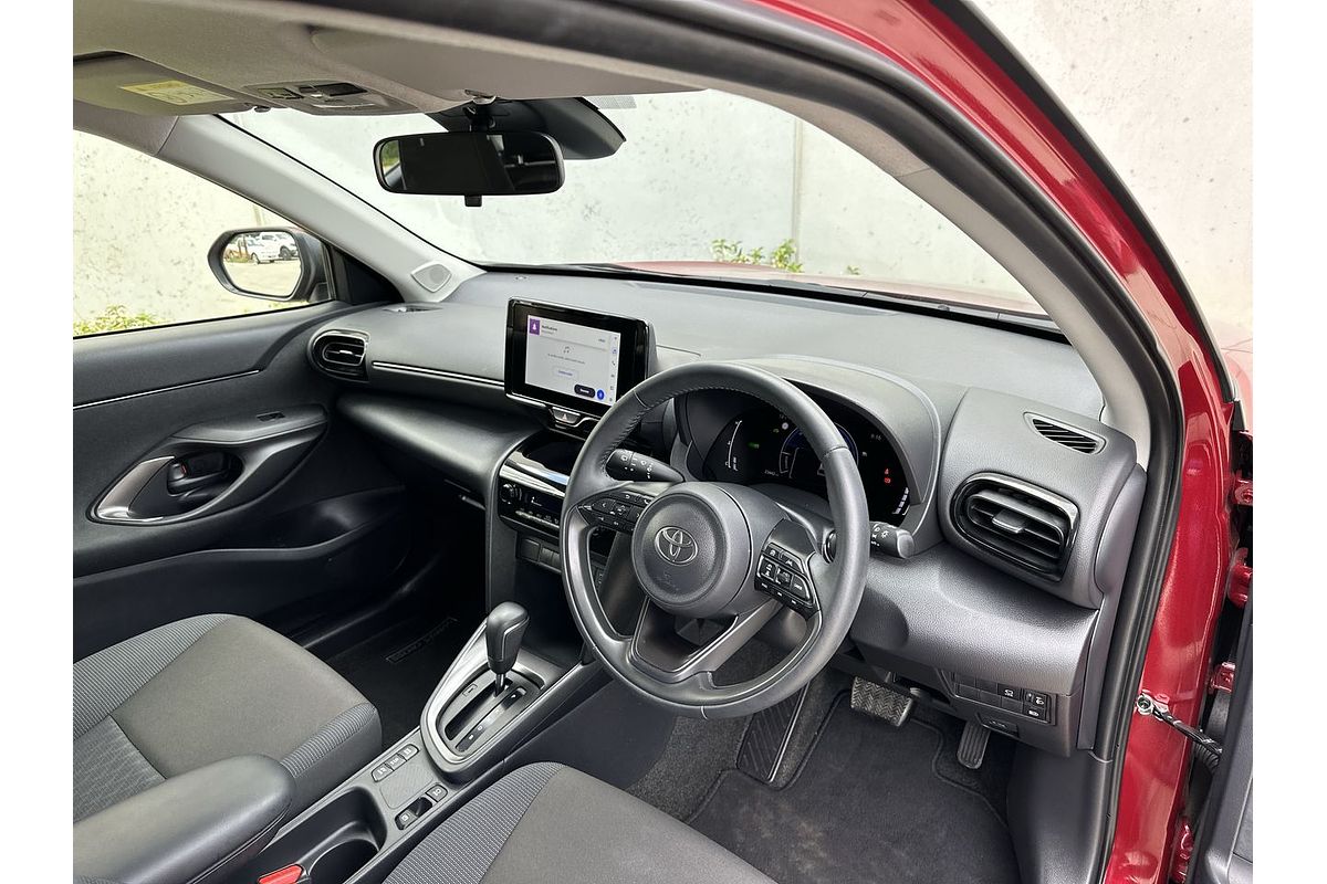 2024 Toyota Yaris Cross GXL MXPJ10R