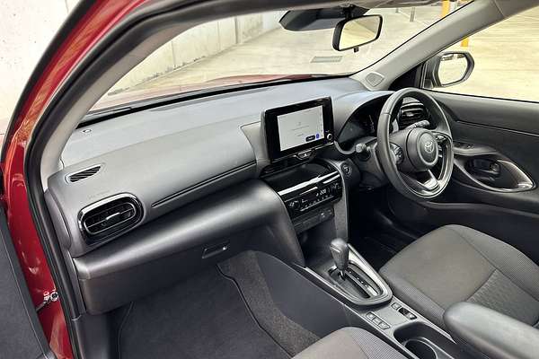 2024 Toyota Yaris Cross GXL MXPJ10R