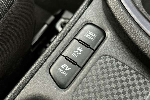 2024 Toyota Yaris Cross GXL MXPJ10R