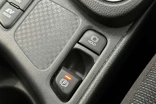 2024 Toyota Yaris Cross GXL MXPJ10R