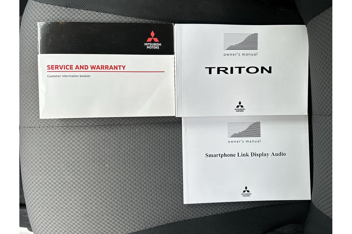 2019 Mitsubishi Triton GLX MR 4X4