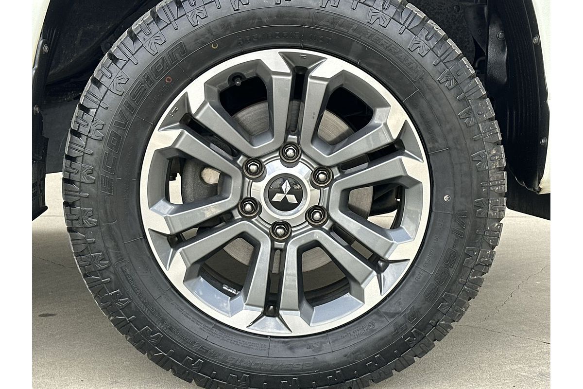 2019 Mitsubishi Triton GLX MR 4X4