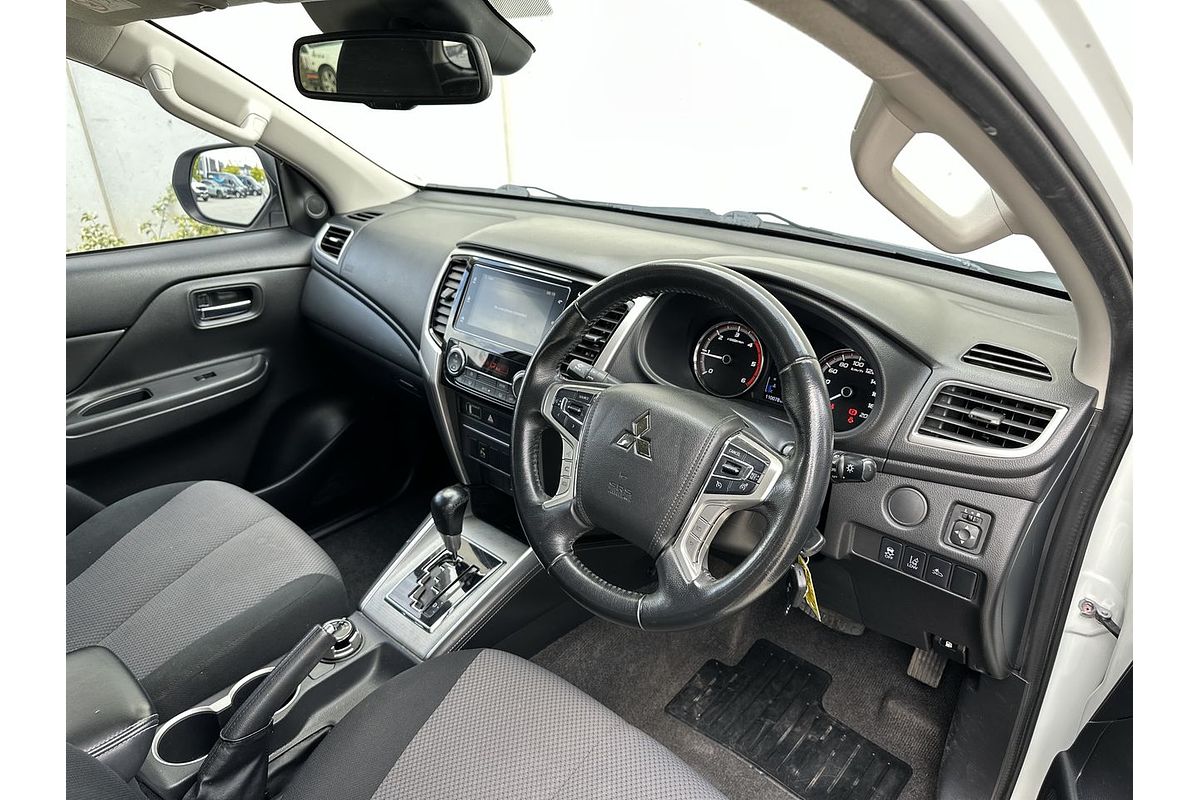 2019 Mitsubishi Triton GLX MR 4X4