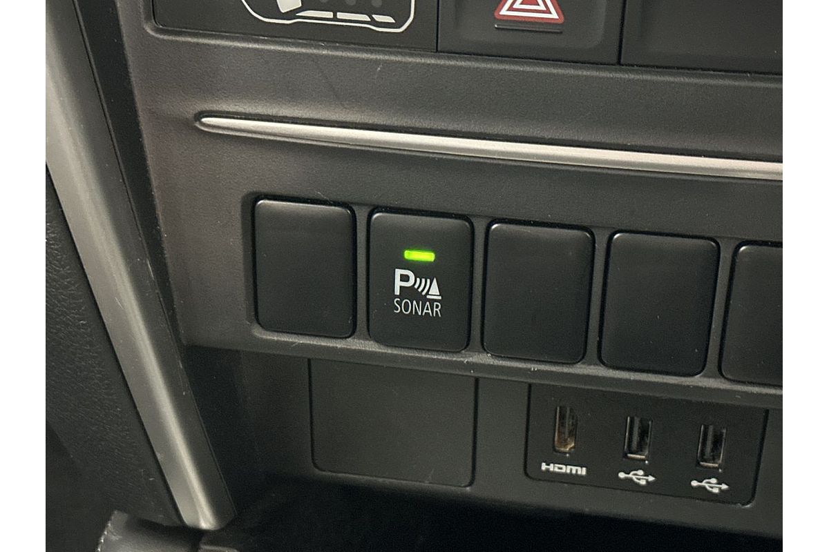 2019 Mitsubishi Triton GLX MR 4X4