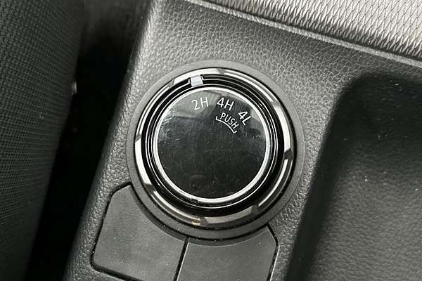 2019 Mitsubishi Triton GLX MR 4X4