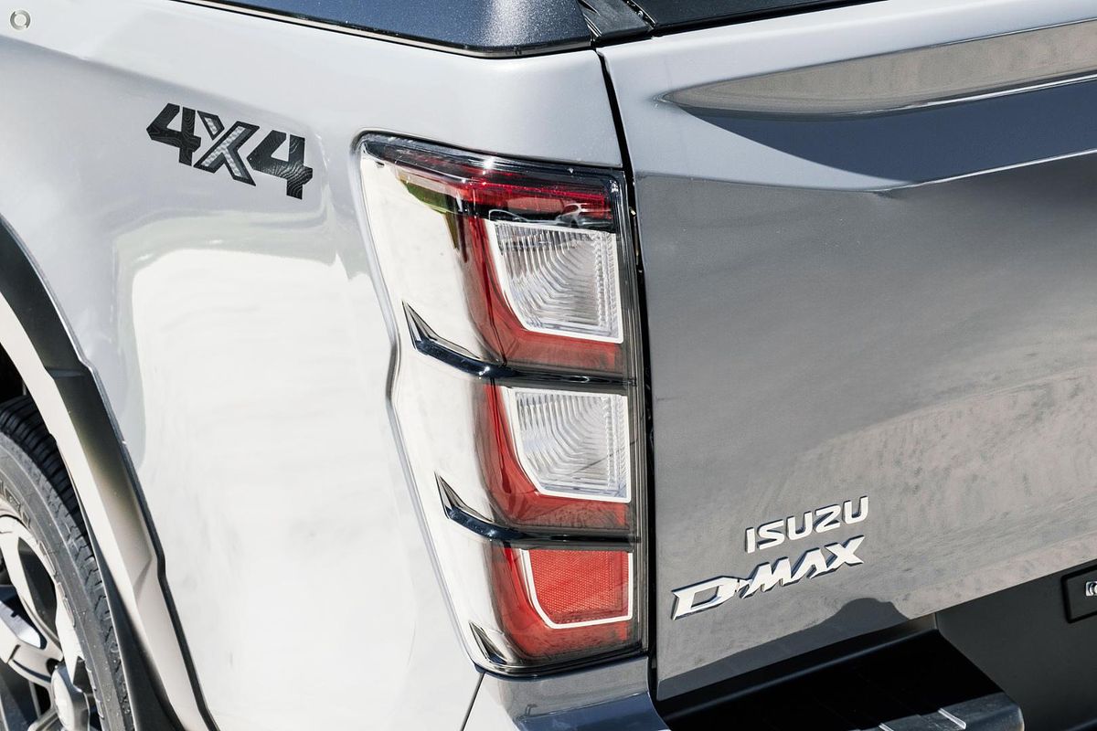 2025 Isuzu D-MAX X-TERRAIN 4X4