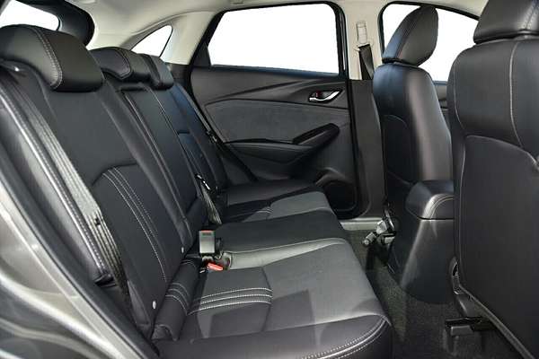 2025 Mazda CX-3 G20 Akari DK