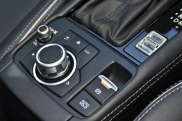 2025 Mazda CX-3 G20 Akari DK