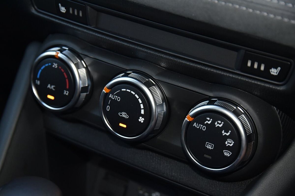 2025 Mazda CX-3 G20 Akari DK