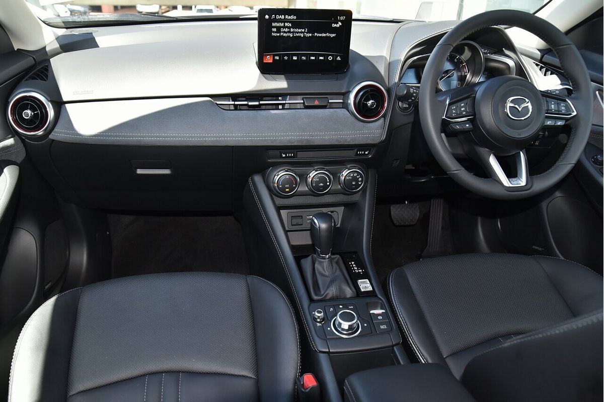 2025 Mazda CX-3 G20 Akari DK