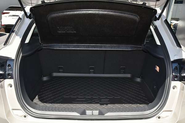 2025 Mazda CX-3 G20 Akari DK