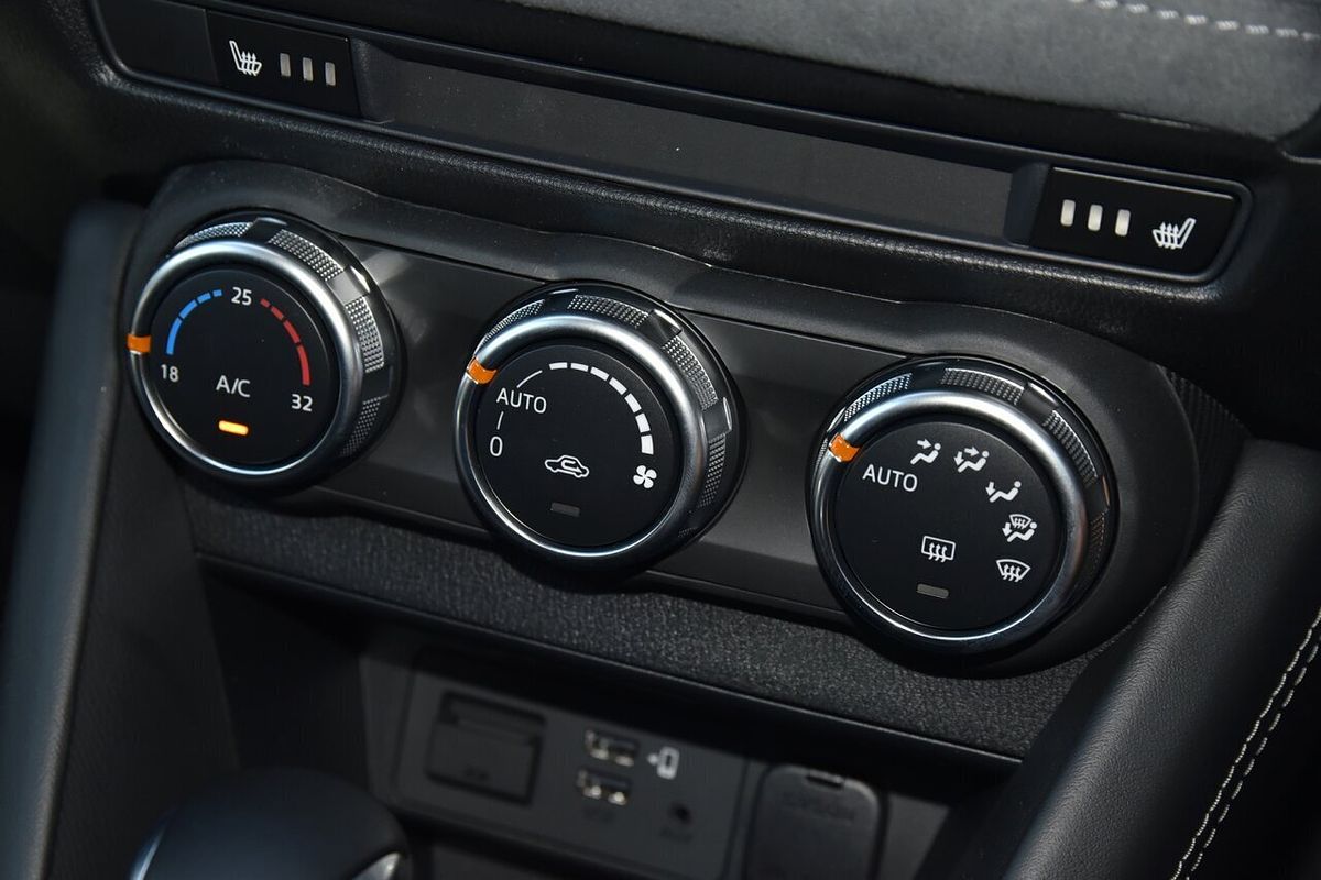 2025 Mazda CX-3 G20 Akari DK