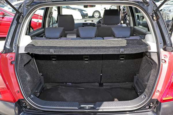 2010 Suzuki Swift RS415