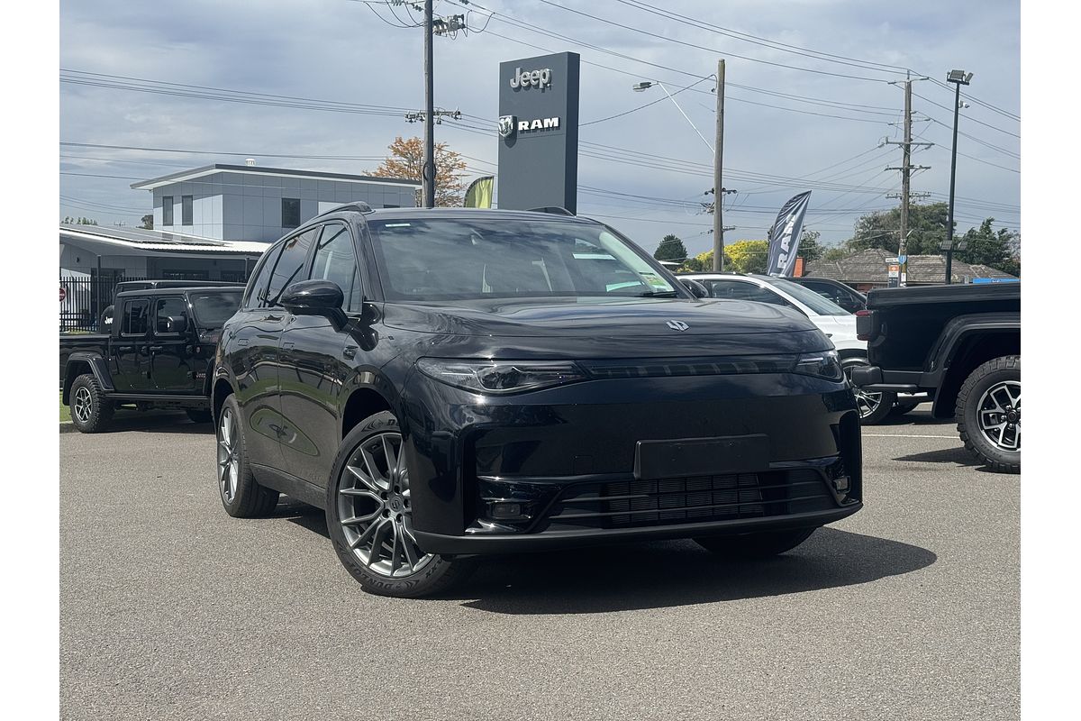 2025 Leapmotor C10 Design B11