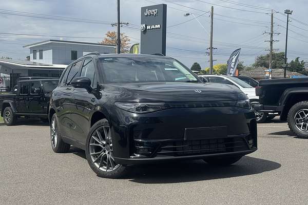 2025 Leapmotor C10 Design B11