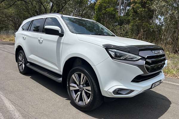 2023 Isuzu MU-X LS-T