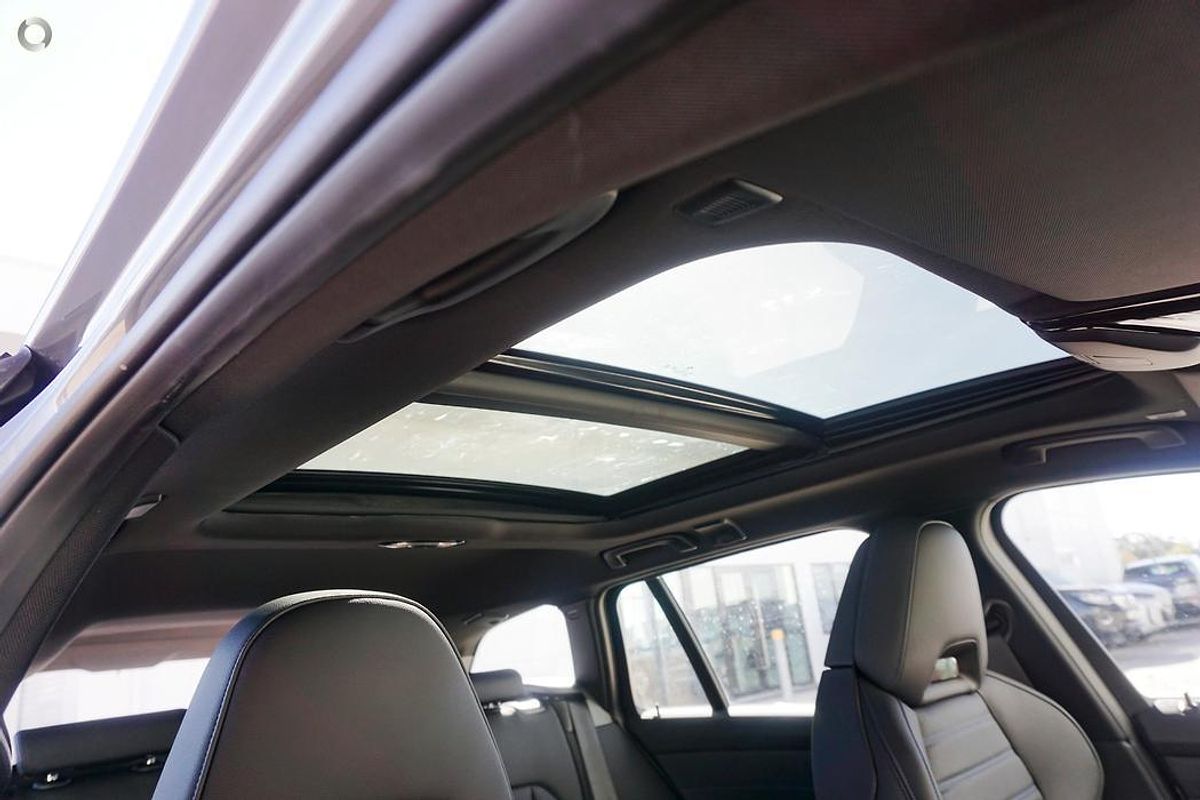 2025 BMW 3 Series 330i M Sport G21 LCI II