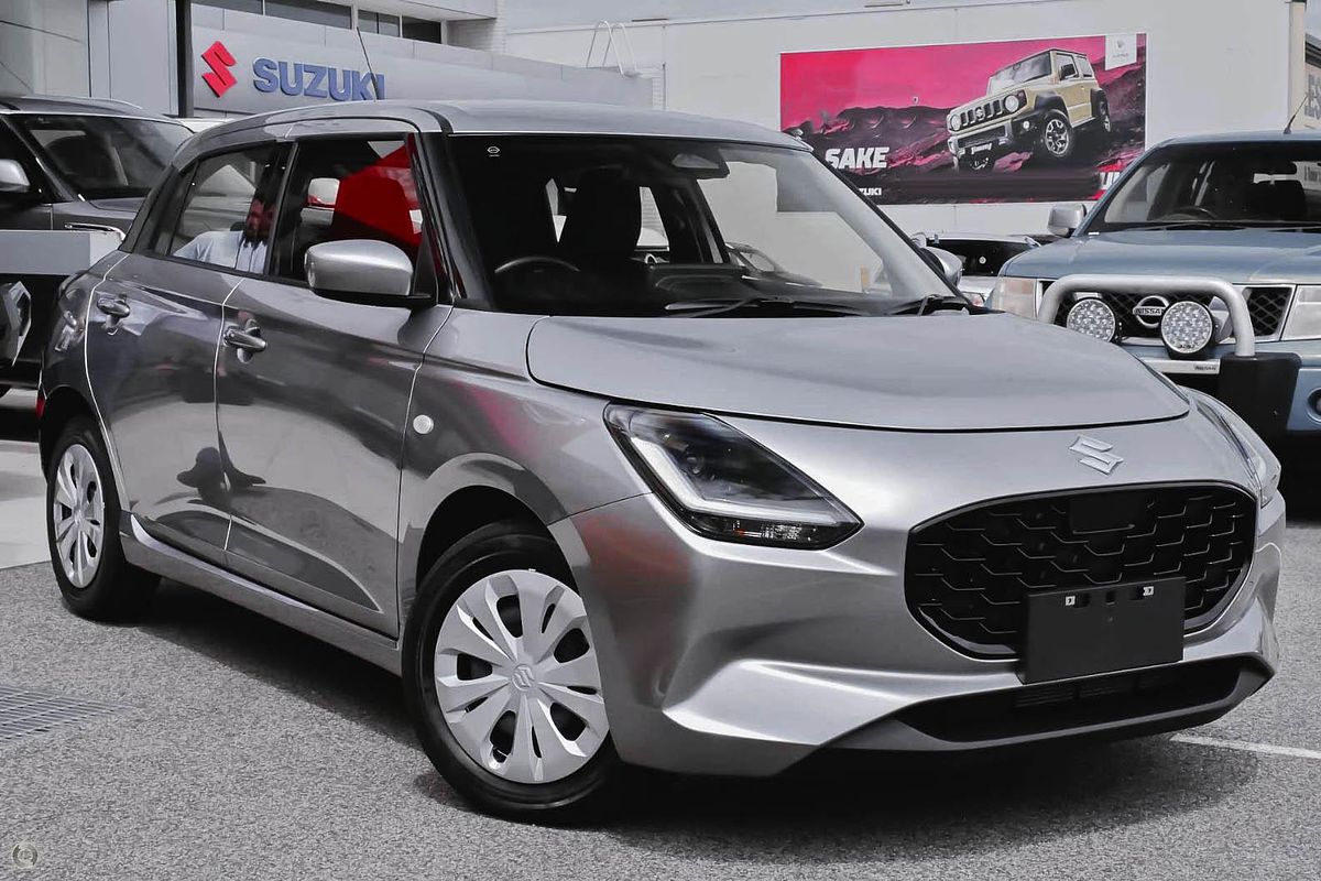 2025 Suzuki Swift Hybrid UZ