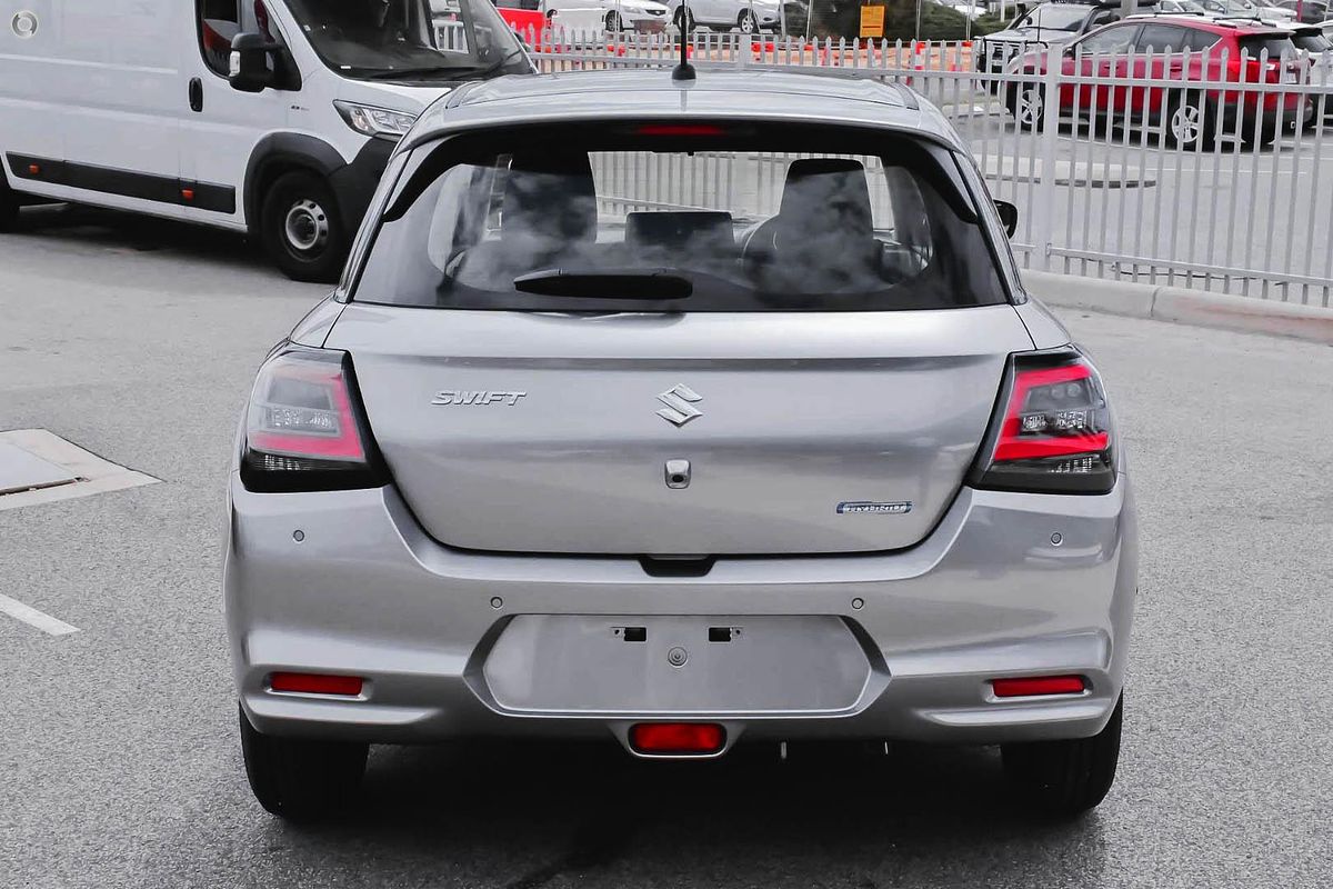 2025 Suzuki Swift Hybrid UZ