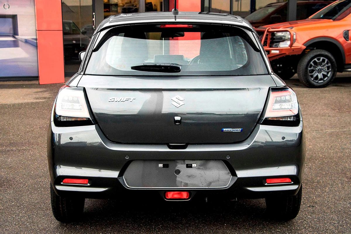 2025 Suzuki Swift Hybrid UZ