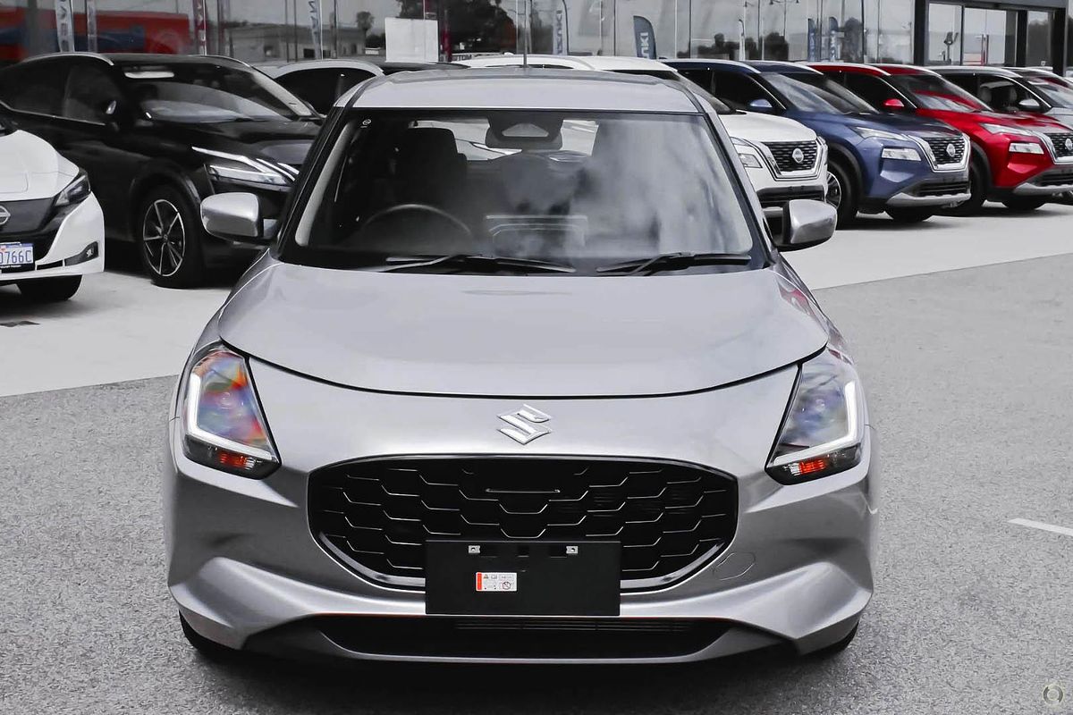 2025 Suzuki Swift Hybrid UZ