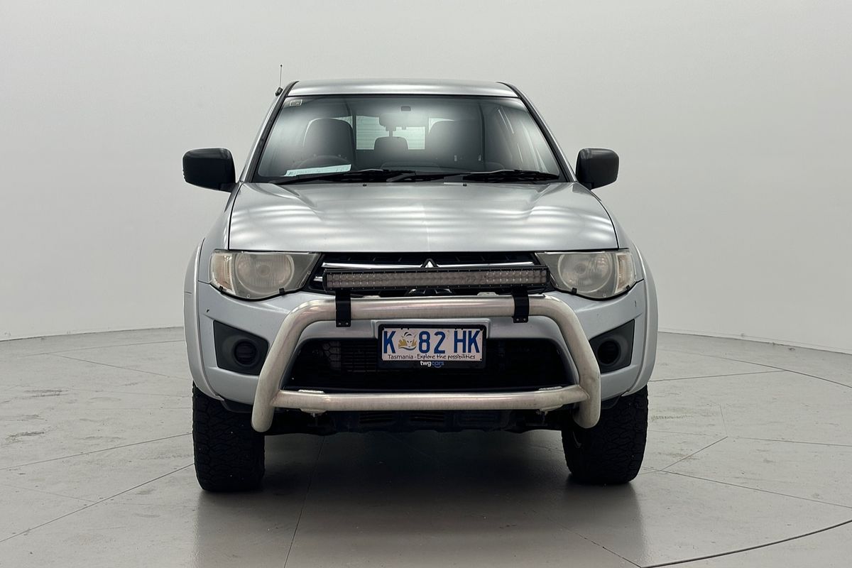 2014 Mitsubishi Triton GLX MN 4X4