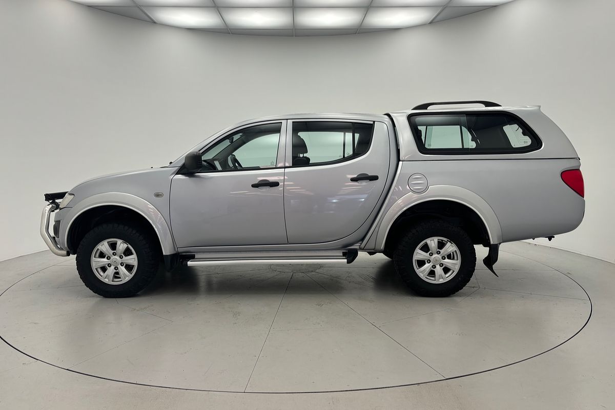 2014 Mitsubishi Triton GLX MN 4X4