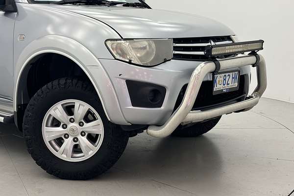 2014 Mitsubishi Triton GLX MN 4X4