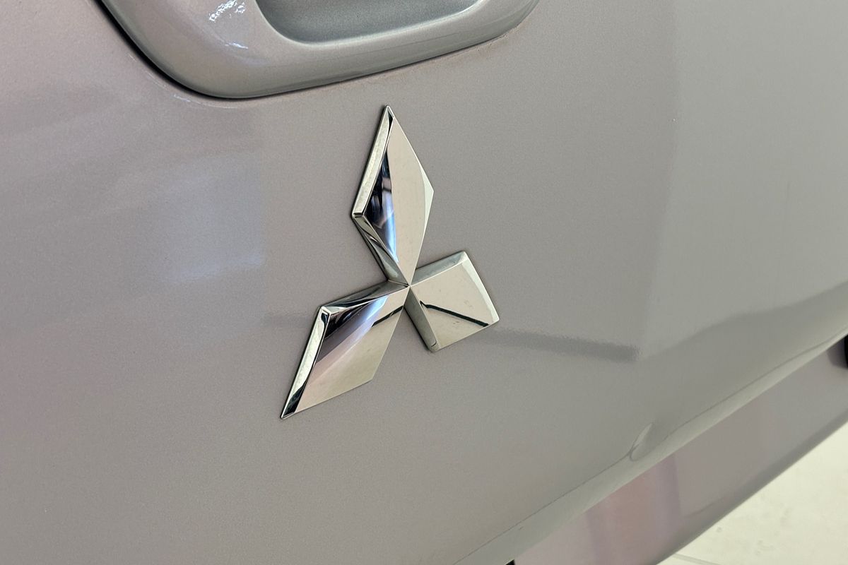 2014 Mitsubishi Triton GLX MN 4X4