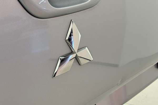 2014 Mitsubishi Triton GLX MN 4X4