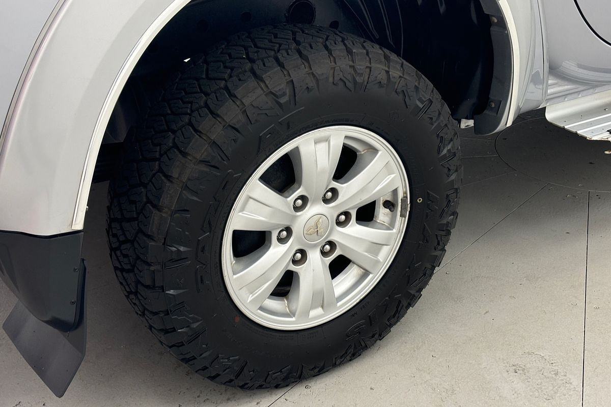 2014 Mitsubishi Triton GLX MN 4X4