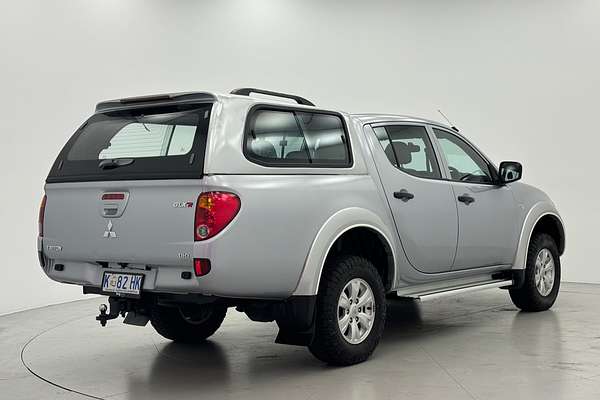 2014 Mitsubishi Triton GLX MN 4X4