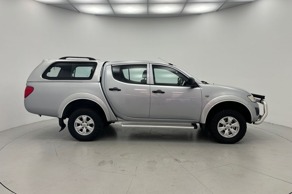 2014 Mitsubishi Triton GLX MN 4X4