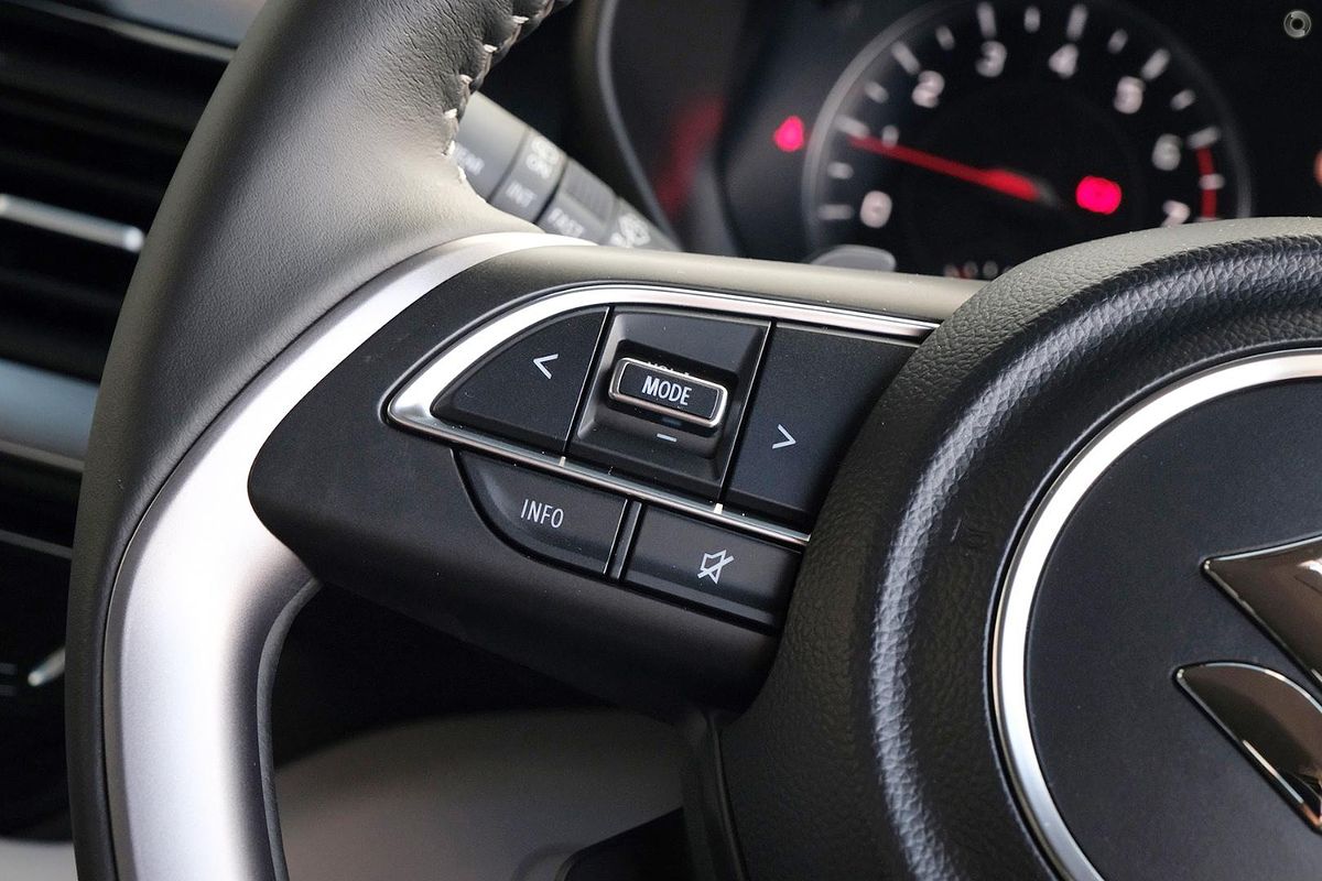 2025 Suzuki Swift Hybrid GLX UZ