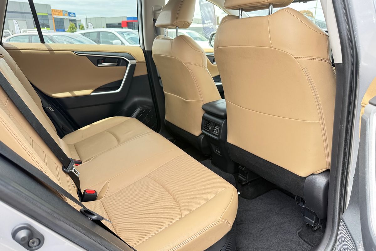 2024 Toyota RAV4 Cruiser AXAH54R