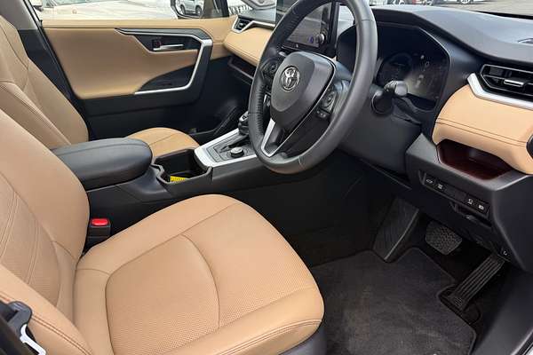 2024 Toyota RAV4 Cruiser AXAH54R