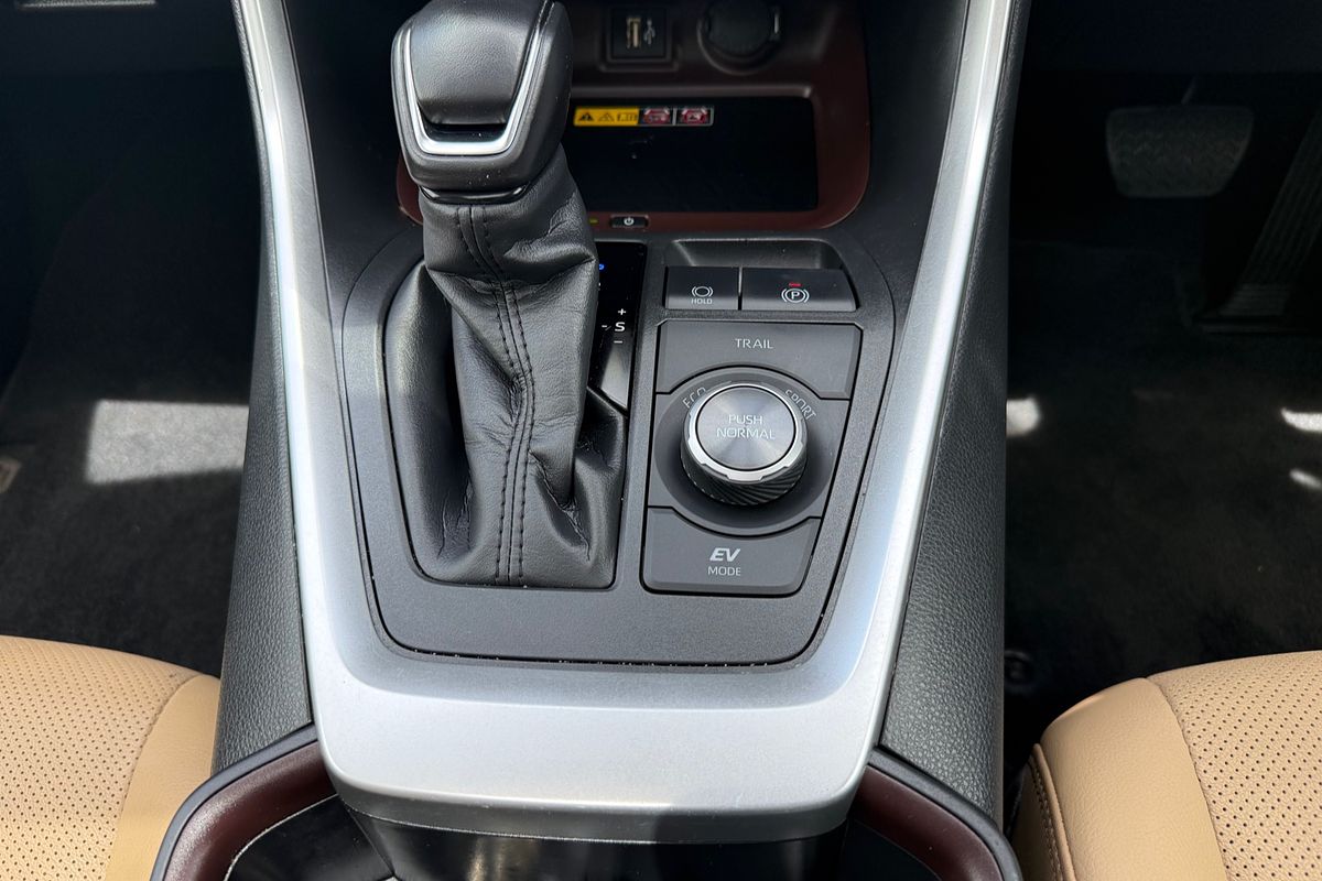 2024 Toyota RAV4 Cruiser AXAH54R