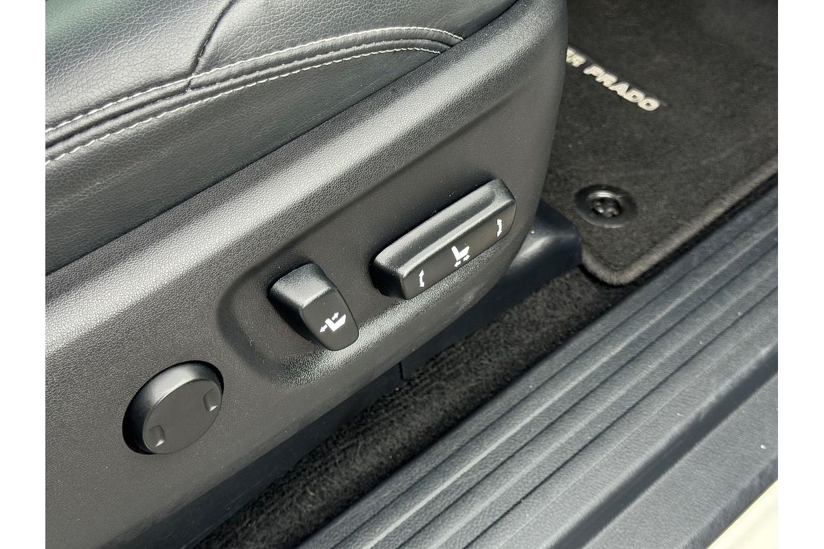 2023 Toyota Landcruiser Prado VX GDJ150R